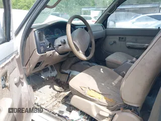 1999 Toyota Tacoma PreRunner с VIN 4TANM92N4XZ499250, выставлен на аукционе IAAI как лот 42040843 с пробегом Не указан миль и . История ставок и продаж доступна на DreamBid. Изображение 5.
