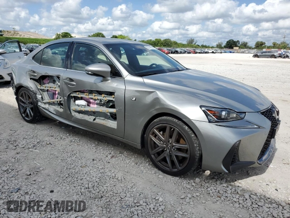 2017 Lexus IS 200t z VIN JTHBA1D28H5049807, wystawiony jako Copart lot #55746585 z przebiegiem 82 984 mil mil oraz Szkoda całkowita • Salvage title. Historia ofert i sprzedaży dostępna na DreamBid. Obrazek 4.