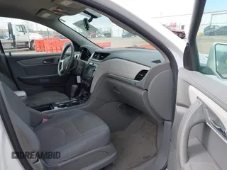 2017 Chevrolet Traverse LT with VIN 1GNKRGKD1HJ261691, listed as a IAAI auction lot 41897518 with 181,753 mi miles and . Bid and sale history available at DreamBid. Image 5.