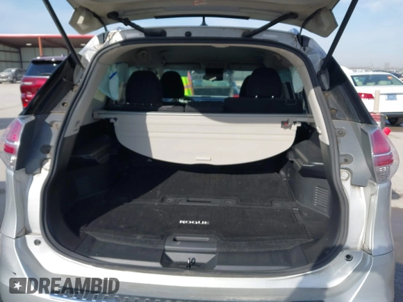 2015 Nissan Rogue SL with VIN 5N1AT2MT7FC877986, listed as a IAAI auction lot 41777704 with 130,537 mi miles. Bid and sale history available at carsss.com. Image 17.