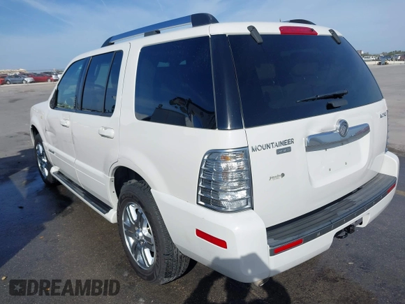 2008 Mercury Mountaineer Premier with VIN 4M2EU48878UJ15673, listed as a IAAI auction lot 41824470 with 96,941 mi miles. Bid and sale history available at carsss.com. Image 3.