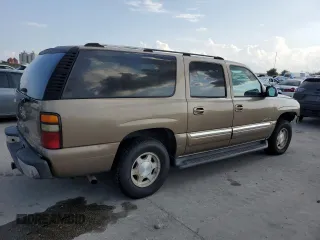 2004 GMC Yukon XL SLT with VIN 1GKEC16Z64J260724, listed as a Copart auction lot 72452614 with 151,535 mi miles and Salvage Title. Bid and sale history available at carsss.com. Image 3.