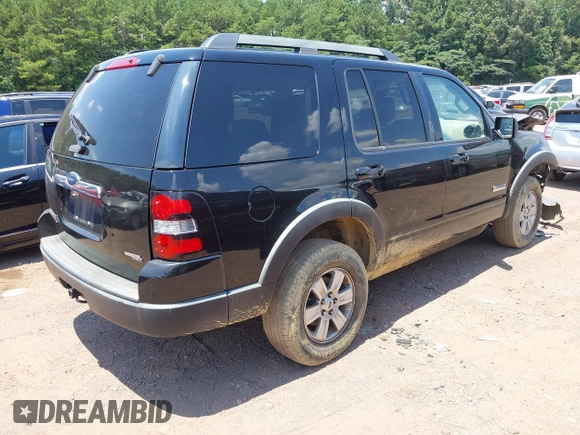 2007 Ford Explorer XLT with VIN 1FMEU63EX7UB35862, listed as a IAAI auction lot 42658684 with 163,017 mi miles and . Bid and sale history available at DreamBid. Image 4.