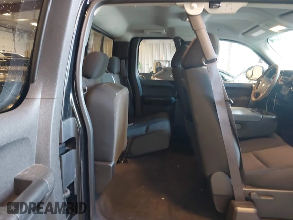 2013 Chevrolet Silverado 1500 with VIN 1GCRKSE27DZ346393, listed as a IAAI auction lot 41726306 with 73,033 mi miles and . Bid and sale history available at DreamBid. Image 8.