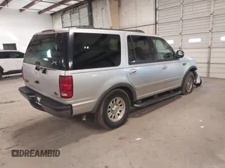 2000 Ford Expedition XLT with VIN 1FMRU1569YLB32940, listed as a IAAI auction lot 41316582 with 290,095 mi miles. Bid and sale history available at carsss.com. Image 4.