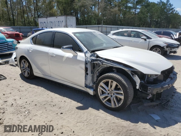 2021 Lexus IS 300 z VIN JTHAA1D21M5114728, wystawiony jako Copart lot #50702935 z przebiegiem 9 696 mil mil oraz Szkoda całkowita • Salvage title. Historia ofert i sprzedaży dostępna na DreamBid. Obrazek 4.