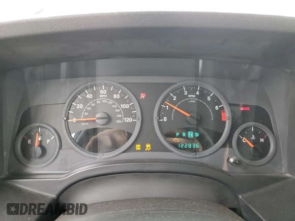 2008 Jeep Patriot Sport z VIN 1J8FT280X8D534394, wystawiony jako Copart lot #53935575 z przebiegiem 122 836 mil mil oraz Szkoda całkowita • Salvage title. Historia ofert i sprzedaży dostępna na DreamBid. Obrazek 9.