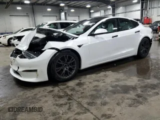 2023 Tesla Model S с VIN 5YJSA1E5XPF500758, выставлен на аукционе Copart как лот 51654685 с пробегом 25 390 миль миль и Списание • Salvage title. История ставок и продаж доступна на DreamBid. Изображение 1.