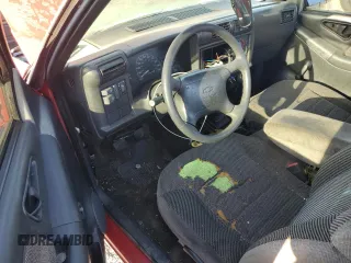 1995 Chevrolet S-10 with VIN 1GCCS1447SK170275, listed as a Copart auction lot 76054254 with 335,999 mi miles and Salvage Title. Bid and sale history available at DreamBid. Image 8.