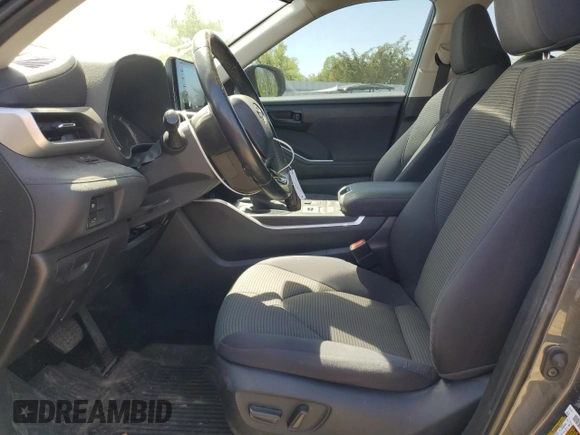 2020 Toyota Highlander LE with VIN 5TDBZRBH0LS010616, listed as a Copart auction lot 54937455 with 77,606 mi miles and Salvage title. Bid and sale history available at DreamBid. Image 7.