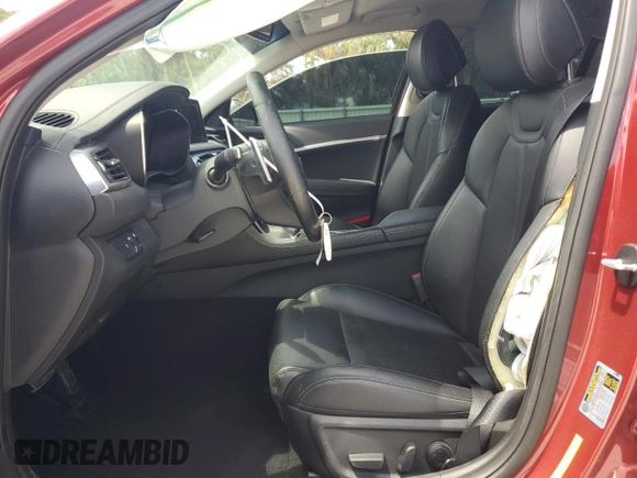 2019 Genesis G70 Advanced z VIN KMTG64LA4KU015493, wystawiony jako Copart lot #55464615 z przebiegiem 34 967 mil mil oraz Nie do naprawy • Non repairable. Historia ofert i sprzedaży dostępna na DreamBid. Obrazek 7.