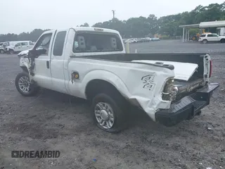2015 Ford F-250 XLT with VIN 1FT7X2B64FEB25893, listed as a IAAI auction lot 42430677 with 290,675 mi miles and . Bid and sale history available at DreamBid. Image 3.