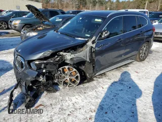 2020 BMW X1 xDrive28i with VIN WBXJG9C04L5P21531, listed as a Copart auction lot 41783155 with 54,396 mi miles and Salvage Title. Bid and sale history available at carsss.com. Image 1.