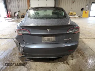 2020 Tesla Model 3 Performance z VIN 5YJ3E1EC8LF640891, wystawiony jako Copart lot #52377615 z przebiegiem 77 343 mil mil oraz Szkoda całkowita • Salvage title. Historia ofert i sprzedaży dostępna na DreamBid. Obrazek 6.