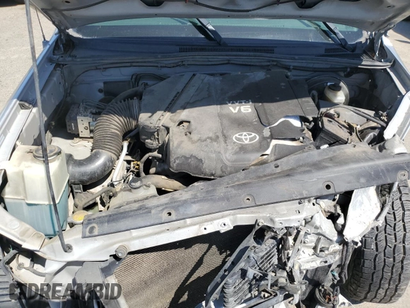2008 Toyota Tacoma z VIN 5TELU42N38Z470021, wystawiony jako Copart lot #52046435 z przebiegiem 184 010 mil mil oraz Szkoda całkowita • Salvage title. Historia ofert i sprzedaży dostępna na DreamBid. Obrazek 11.