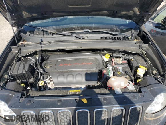 2018 Jeep Renegade Latitude z VIN ZACCJABB5JPJ52928, wystawiony jako Copart lot #55433545 z przebiegiem 50 904 mil mil oraz Szkoda całkowita • Salvage title. Historia ofert i sprzedaży dostępna na DreamBid. Obrazek 11.