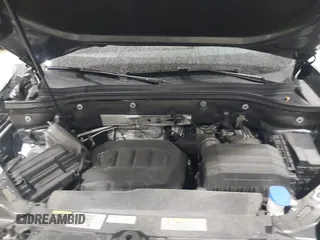 2024 Volkswagen Atlas SE with VIN 1V2HR2CA6RC534817, listed as a IAAI auction lot 41655227 with 39,214 mi miles and . Bid and sale history available at DreamBid. Image 10.