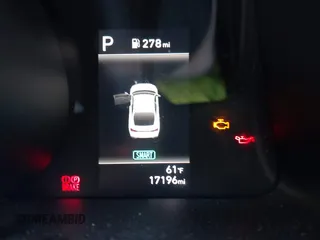 2022 Hyundai Elantra SEL with VIN 5NPLM4AG4NH071278, listed as a IAAI auction lot 41815110 with 17,196 mi miles and . Bid and sale history available at DreamBid. Image 15.