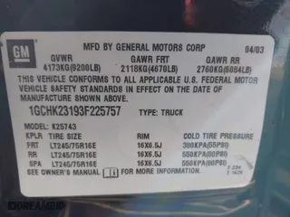 2003 Chevrolet Silverado 2500HD LS with VIN 1GCHK23193F225757, listed as a IAAI auction lot 41523124 with 281,755 mi miles. Bid and sale history available at carsss.com. Image 9.