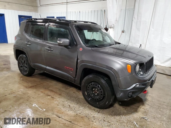 2018 Jeep Renegade Trailhawk with VIN ZACCJBCB4JPG97123, listed as a Copart auction lot 44909615 with 98,177 mi miles and Salvage Title. Bid and sale history available at carsss.com. Image 4.