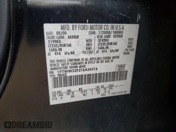 2001 Ford F-350 XL with VIN 1FTWW32F21EA24316, listed as a Copart auction lot 43617375 with 485,052 mi miles and Salvage title. Bid and sale history available at DreamBid. Image 13.