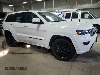 2022 Jeep Grand Cherokee WK Laredo E with VIN 1C4RJFAG5NC117811, listed as a Copart auction lot 77839394 with 34,933 mi miles and Salvage Title. Bid and sale history available at carsss.com. Image 4.