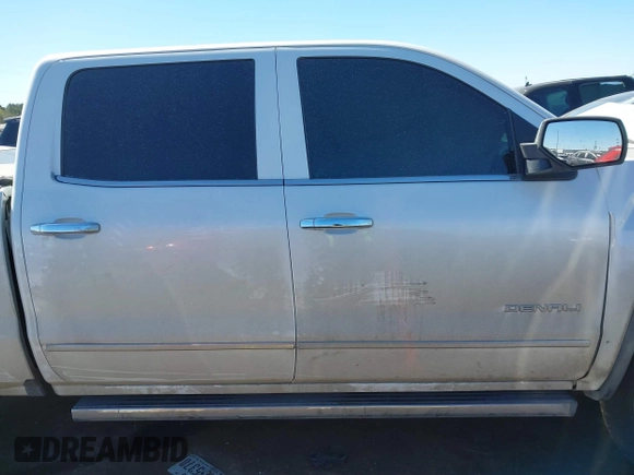 2017 GMC Sierra 1500 Denali with VIN 3GTU2PEJ4HG197560, listed as a IAAI auction lot 41814300 with 93,311 mi miles and . Bid and sale history available at DreamBid. Image 13.