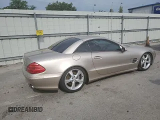 2005 Mercedes-Benz SL z VIN WDBSK76F25F087071, wystawiony jako Copart lot #56153185 z przebiegiem 95 135 mil mil oraz Tytuł czysty. Historia ofert i sprzedaży dostępna na DreamBid. Obrazek 3.