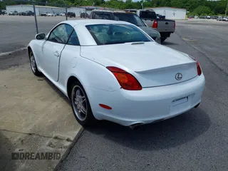 2005 Lexus SC with VIN JTHFN48Y750066841, listed as a IAAI auction lot 42146165 with 129,193 mi miles. Bid and sale history available at carsss.com. Image 3.