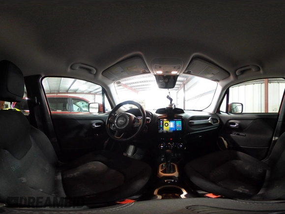 2017 Jeep Renegade Latitude with VIN ZACCJBBB0HPF13775, listed as a IAAI auction lot 41822710 with 87,804 mi miles. Bid and sale history available at carsss.com. Image 18.