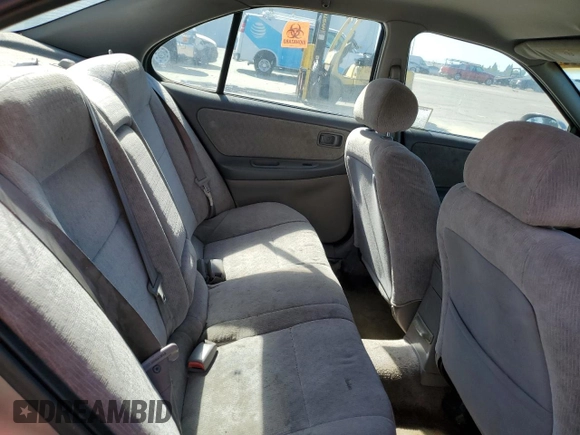 2001 Nissan Altima GXE z VIN 1N4DL01D81C130480, wystawiony jako Copart lot #53912885 z przebiegiem 155 140 mil mil oraz Szkoda całkowita • Salvage title. Historia ofert i sprzedaży dostępna na DreamBid. Obrazek 10.