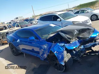 2017 Chevrolet Camaro 1LT z VIN 1G1FB1RS2H0158584, wystawiony jako IAAI lot #40488502 z przebiegiem 92 684 mil mil oraz . Historia ofert i sprzedaży dostępna na DreamBid. Obrazek 1.