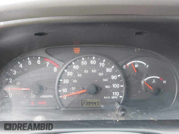 2002 Suzuki XL7 Standard z VIN JS3TY92V824101190, wystawiony jako IAAI lot #41749203 z przebiegiem 239 447 mil mil oraz . Historia ofert i sprzedaży dostępna na DreamBid. Obrazek 7.