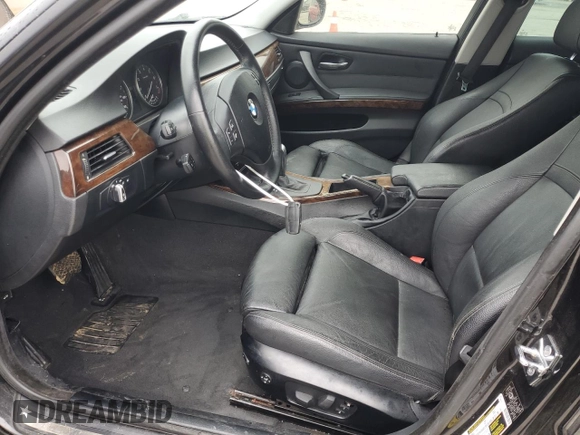 2009 BMW 3 Series 328i with VIN WBAPH77549NM31598, listed as a Copart auction lot 56257745 with 102,495 mi miles and Salvage title. Bid and sale history available at DreamBid. Image 7.
