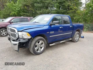2017 Ram 1500 Big Horn z VIN 3C6RR7LT0HG523898, wystawiony jako IAAI lot #42333835 z przebiegiem 81 421 mil mil oraz . Historia ofert i sprzedaży dostępna na DreamBid. Obrazek 2.
