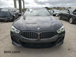 2021 BMW 8 Series M850i with VIN WBAGV8C08MCF72058, listed as a Copart auction lot 82167593 with 36,132 mi miles and Clean Title. Bid and sale history available at carsss.com. Image 5.