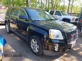 2013 GMC Terrain SLE with VIN 2GKALMEK5D6168098, listed as a IAAI auction lot 42145119 with 106,730 mi miles. Bid and sale history available at carsss.com. Image 1.