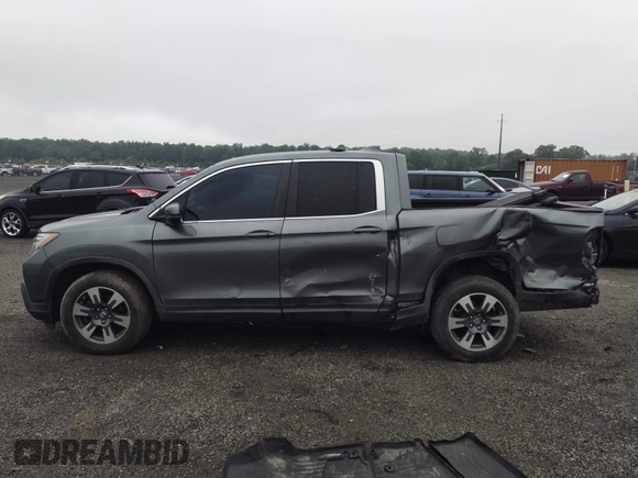 2017 Honda Ridgeline RTL с VIN 5FPYK3F58HB006571, выставлен на аукционе IAAI как лот 42515515 с пробегом 107 910 миль миль и . История ставок и продаж доступна на DreamBid. Изображение 15.
