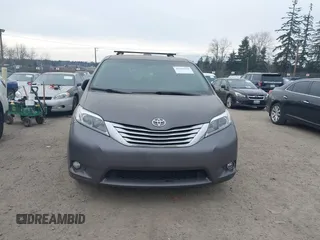 2015 Toyota Sienna Ltd with VIN 5TDDK3DC4FS096867, listed as a IAAI auction lot 41451129 with 226,548 mi miles. Bid and sale history available at carsss.com. Image 12.