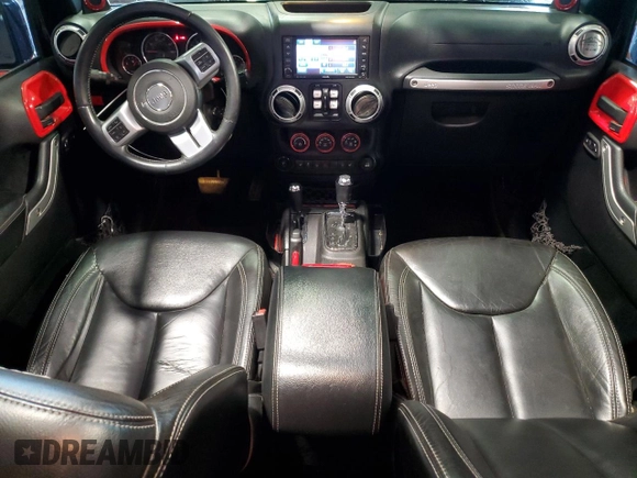 2014 Jeep Wrangler Unlimited Rubicon X with VIN 1C4HJWFG6EL191369, listed as a Copart auction lot 55748165 with 151,522 mi miles and Salvage title. Bid and sale history available at DreamBid. Image 8.