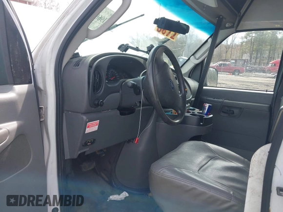 2008 Ford Econoline Cargo Commercial with VIN 1FTNS24W28DB54840, listed as a IAAI auction lot 41966034 with 85,087 mi miles and . Bid and sale history available at DreamBid. Image 5.