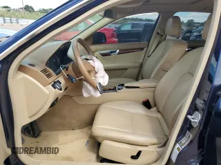 2008 Mercedes-Benz C 300 Sport z VIN WDDGF81X88F105052, wystawiony jako Copart lot #64132505 z przebiegiem 112 533 mil mil oraz Szkoda całkowita • Salvage title. Historia ofert i sprzedaży dostępna na DreamBid. Obrazek 7.