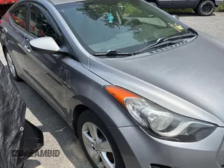 2012 Hyundai Elantra Limited с VIN KMHDH4AE6CU422133, выставлен на аукционе Copart как лот 61023095 с пробегом 141 500 миль миль и Чистый • Clean title. История ставок и продаж доступна на DreamBid. Изображение 1.