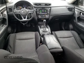 2019 Nissan Rogue SV with VIN JN8AT2MT1KW253618, listed as a Copart auction lot 82229044 with 115,902 mi miles and Salvage Title. Bid and sale history available at carsss.com. Image 8.