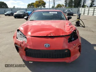 2022 Toyota GR86 Premium with VIN JF1ZNBF1XN8756468, listed as a Copart auction lot 44529295 with 31,675 mi miles and Salvage Title. Bid and sale history available at carsss.com. Image 5.