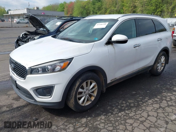 2017 Kia Sorento LX with VIN 5XYPGDA54HG221439, listed as a IAAI auction lot 42218760 with 152,475 mi miles and . Bid and sale history available at carsss.com. Image 18.