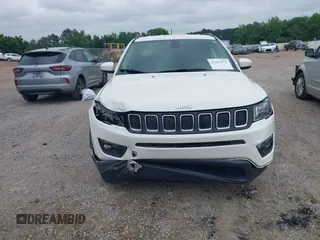 2019 Jeep Compass Latitude с VIN 3C4NJCBBXKT699338, выставлен на аукционе IAAI как лот 42257672 с пробегом 102 970 миль миль и . История ставок и продаж доступна на DreamBid. Изображение 6.