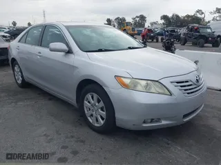 2008 Toyota Camry LE with VIN 4T1BE46K98U220165, listed as a IAAI auction lot 41725915 with 200,473 mi miles. Bid and sale history available at carsss.com. Image 1.