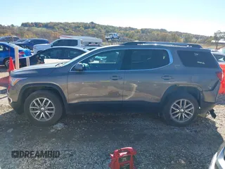 2019 GMC Acadia SLE z VIN 1GKKNLLS1KZ262878, wystawiony jako IAAI lot #40863657 z przebiegiem 79 402 mil mil oraz . Historia ofert i sprzedaży dostępna na DreamBid. Obrazek 14.