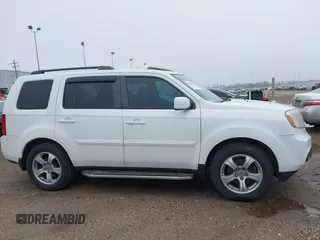 2014 Honda Pilot EX-L with VIN 5FNYF3H73EB024368, listed as a IAAI auction lot 41646002 with 157,336 mi miles and . Bid and sale history available at carsss.com. Image 13.